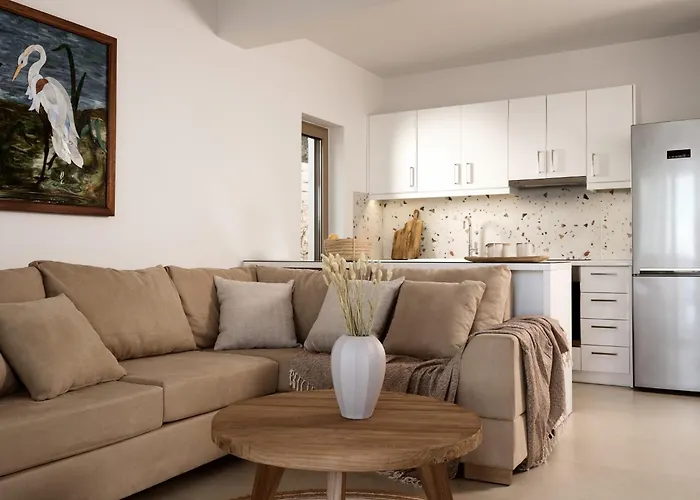 Thelxi\'S Suite I - Brand New Seaview Suite!