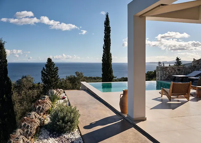 Thelxi\'S Suite I - Brand New Seaview Suite!