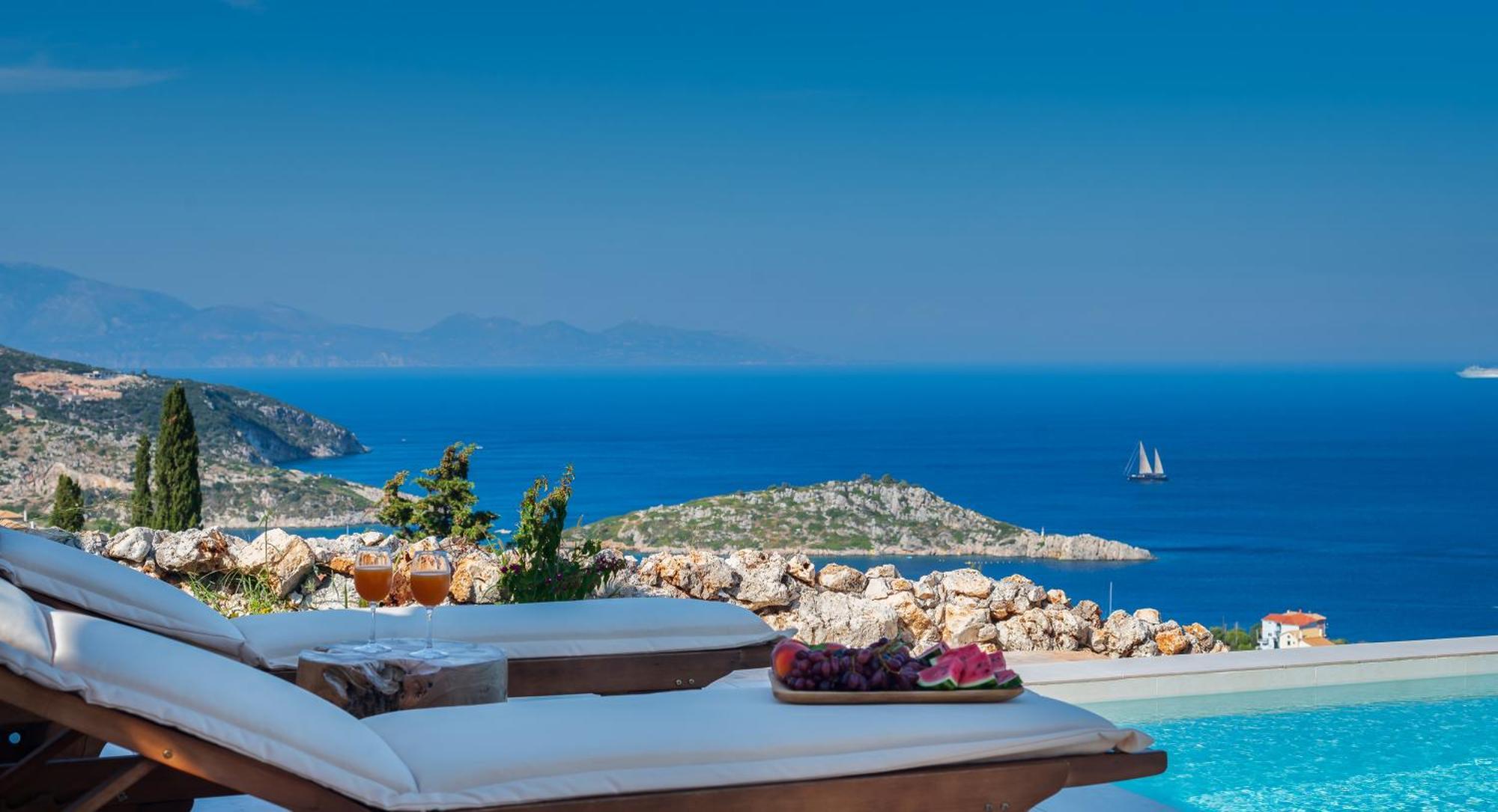 Thelxi's I - Brand New Seaview Suite! *