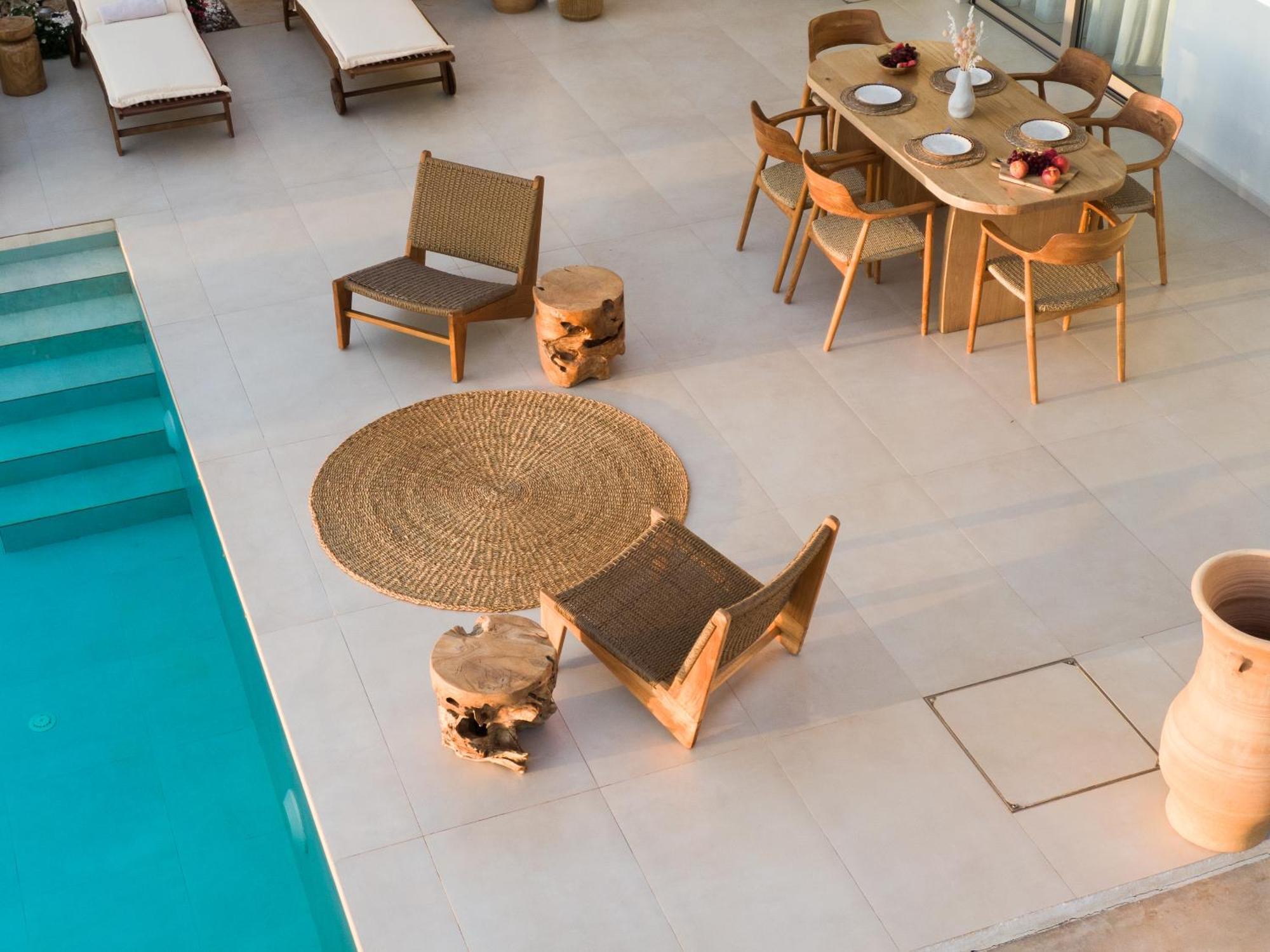 Villa Thelxi's I - Brand New Seaview Suite!